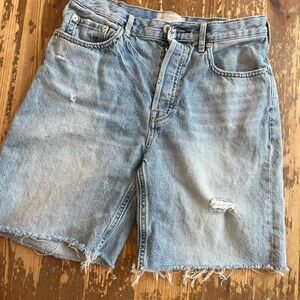 *Everlane the Cheeky long cut off shorts. Size 28